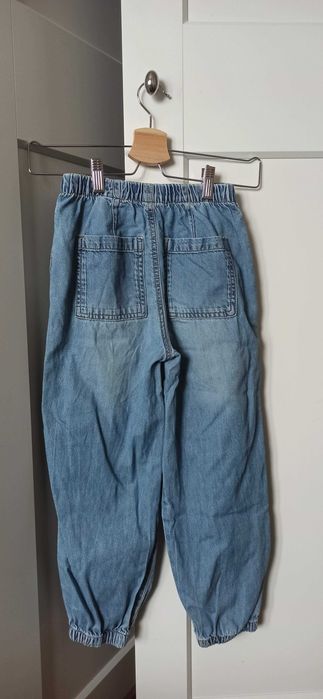 Jeansy reserved 128