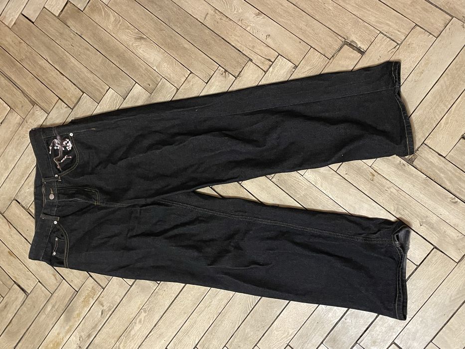 Чорні джинси з сакурою