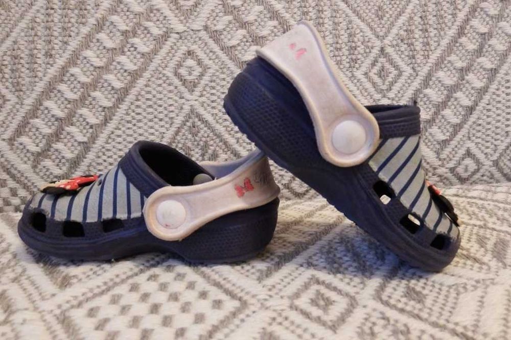 Myszka Miki Klapki sandałki Crocs Smyk R-20