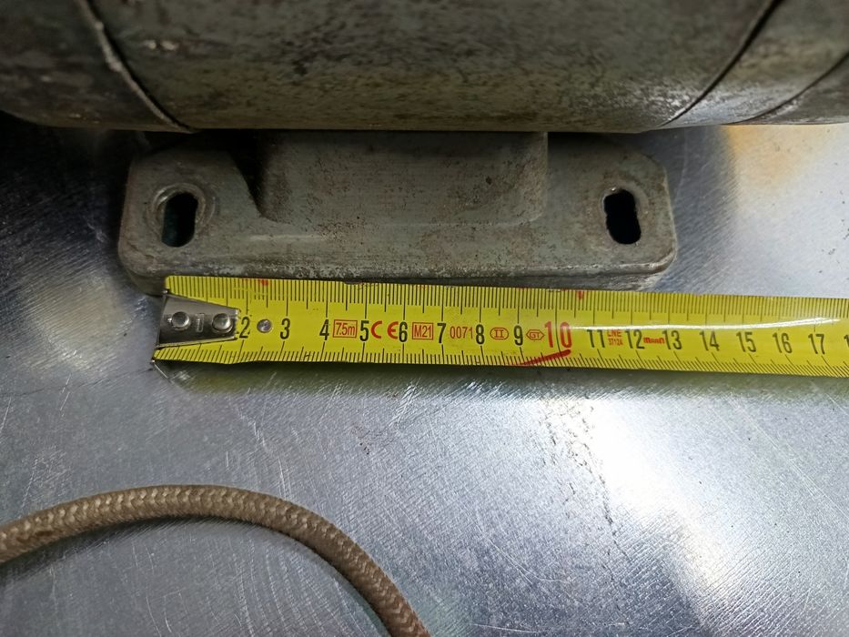 Silnik elektryczny jednofazowy 230v włącznik koło dwupasowe