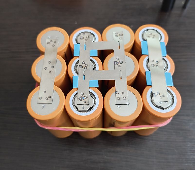 Акумулятор LiFePO4 12.8 В 10 А·год (4S3P) з BMS 100 А