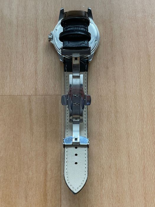 Часы Royal London 41043-02