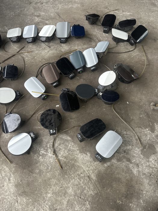 Лючок бензобаку VW Golf 5 6 touran 1 passat b7 jetta 5 6 tiguan octavia a5 a7 rapid seat altea кришка баку
