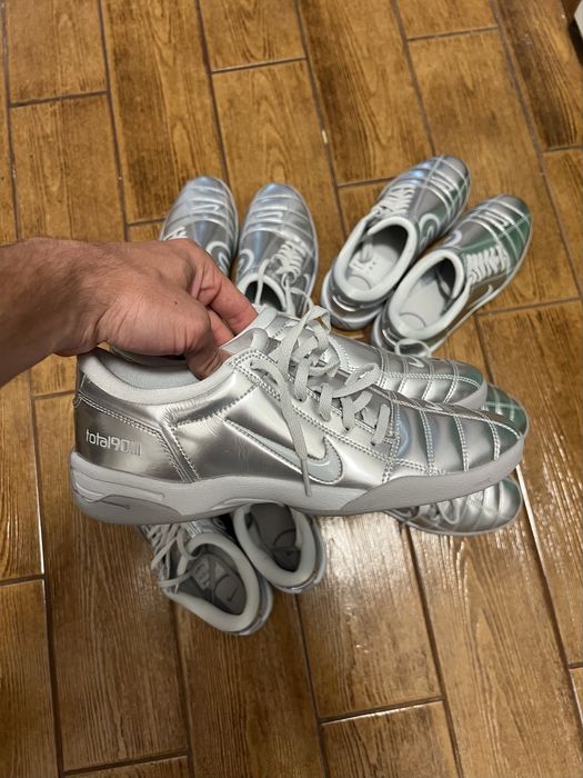 Футзалки сороконожки бампи Nike T90 дитячі 41, 40, 38, 36р