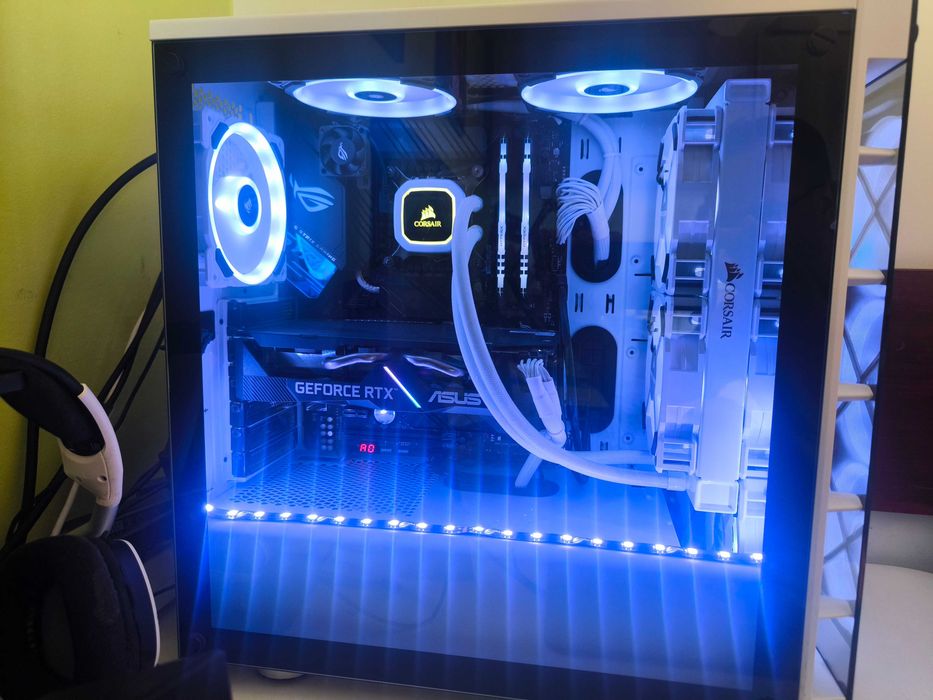 Setup Gaming Completo i7-10700K | RTX 2060 SUPER | 144Hz | Corsair/ROG