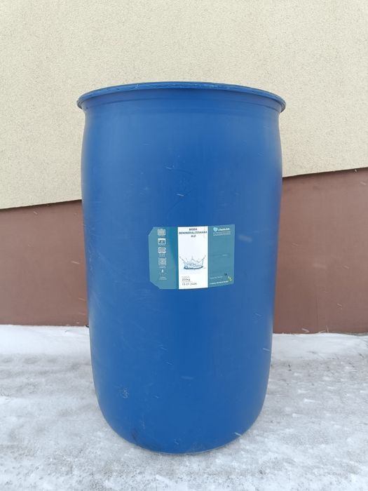 Beczki 200 l. Nowe 4 szt.