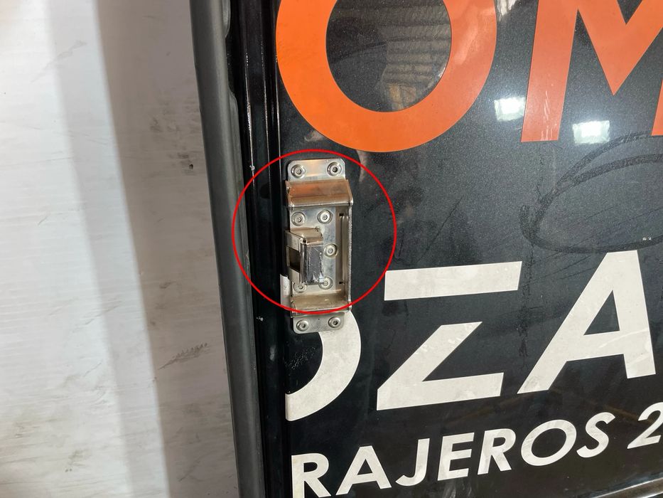 Porta da mala direita RENAULT Trafic III (FG_)