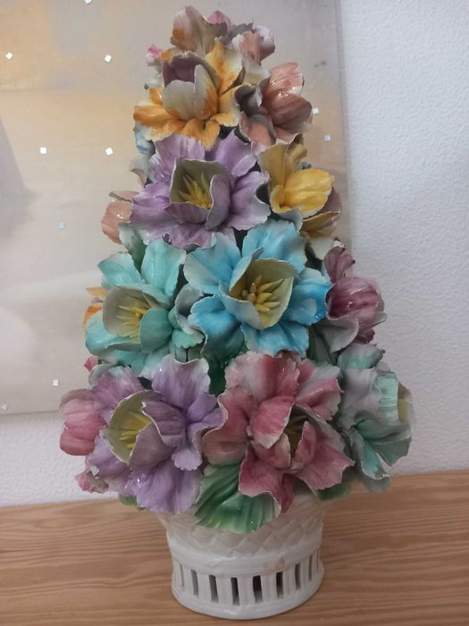 Centro de Mesa "Bouquet" de Flores em Cerâmica pintada à mao - Cerâmica italiana