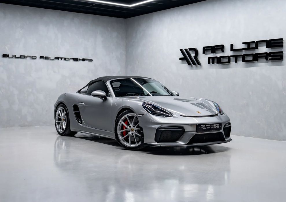 Porsche 718 Spyder Standard