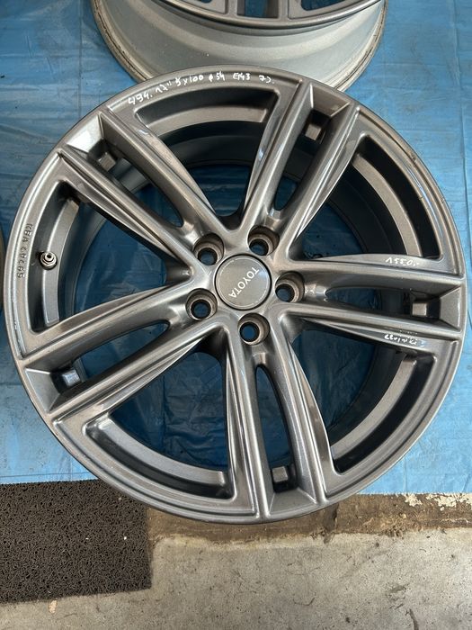 494 Felgi Aluminiowe TOYOTA R 17 5x100 Bardzo Ładne Czujniki