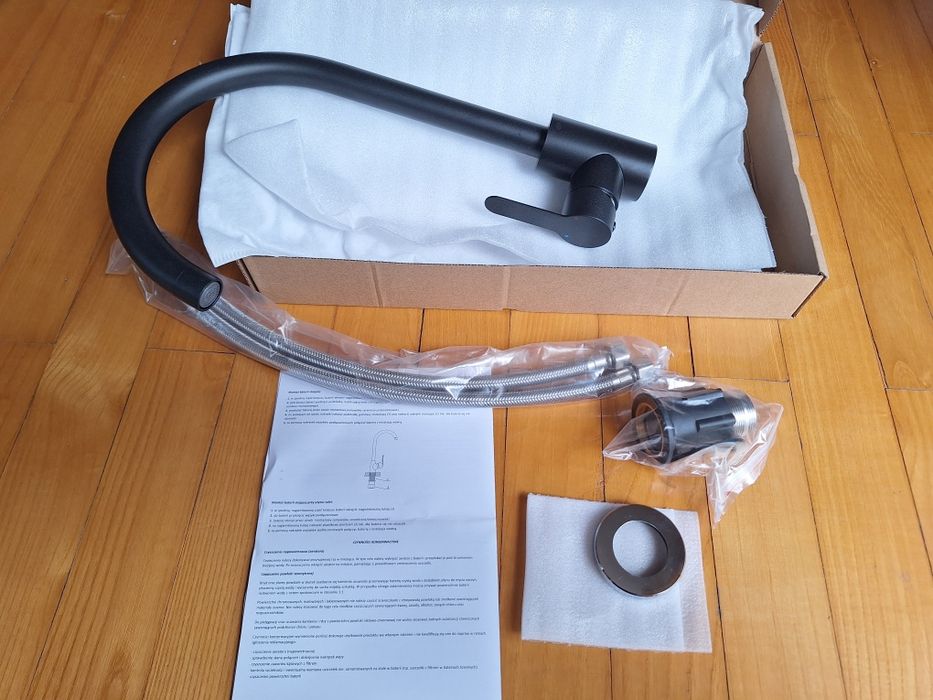 Bateria zlewozmywakowa stojąca z wyewką U