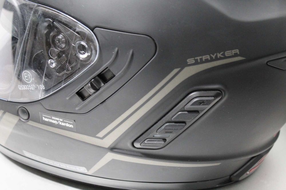 Шолом Чорний Sena Stryker SP87 Bluetooth L-58-59см Harman kardon