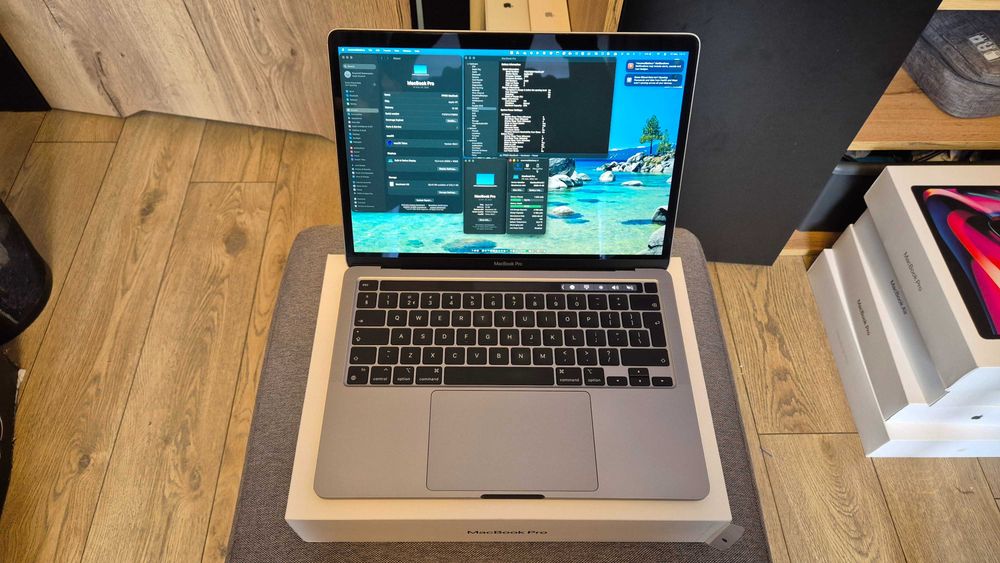 Apple MacBook Pro 13” M1 16GB 256GB Space Gray A2338 + pudełko