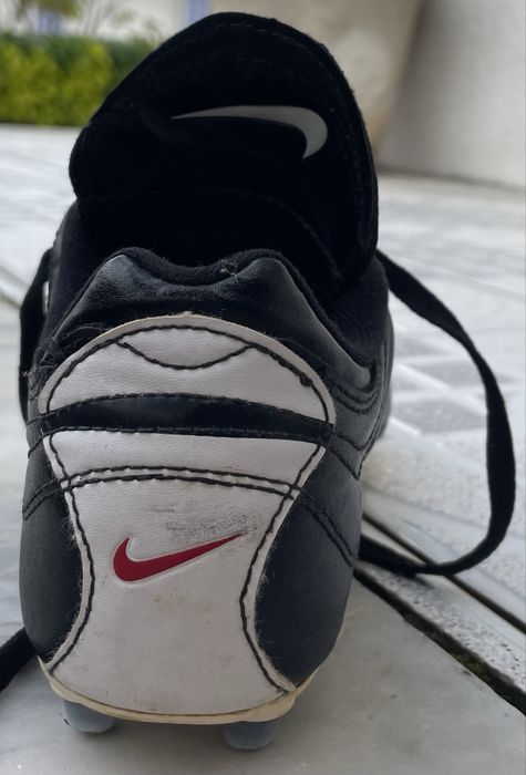 Chuteiras Clássicas Nike