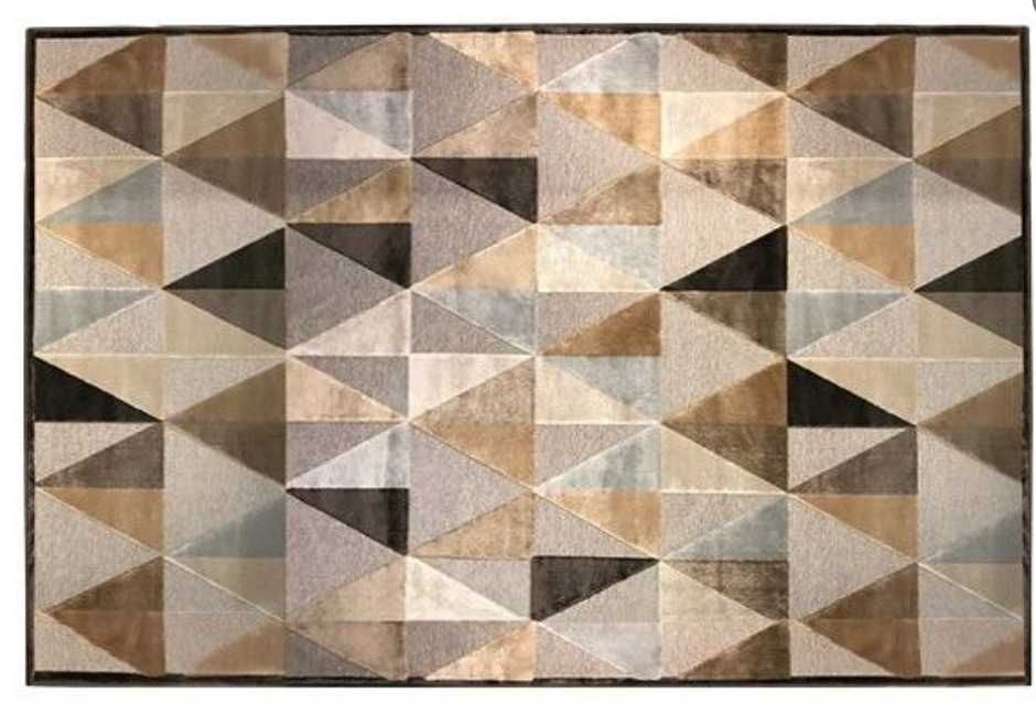 Triangle Rug64737843135361121