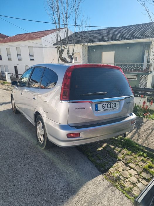 Honda Stream 2.0 7 lugares