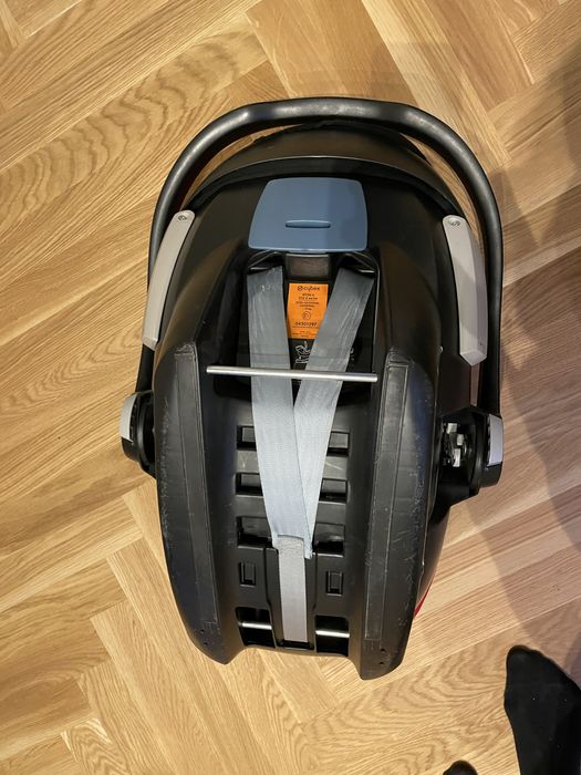 Fotelik Cybex Aton 4