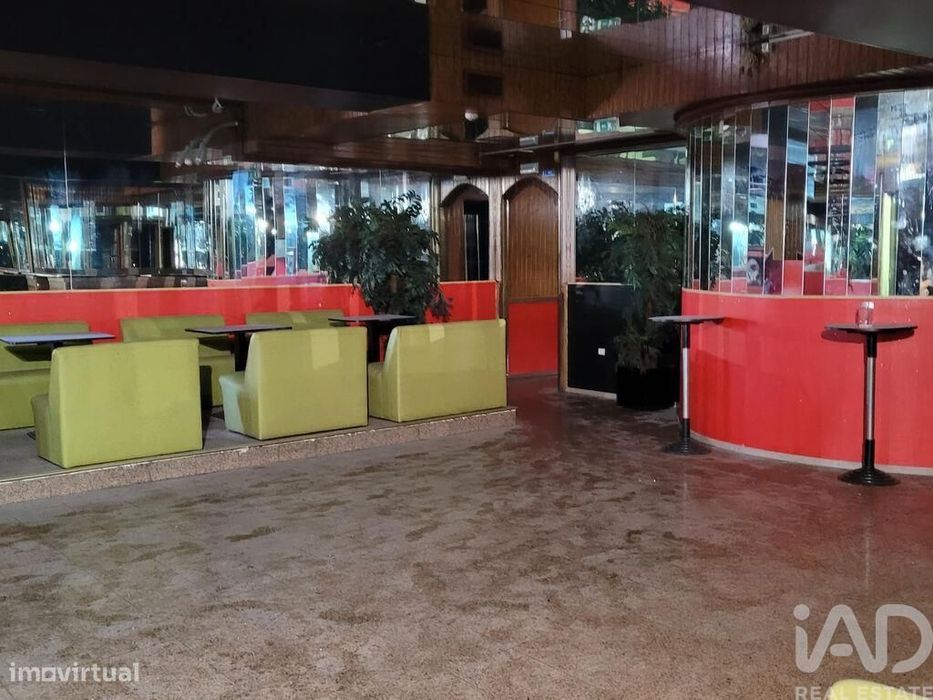 Prédio em Esgueira de 520,00 m2