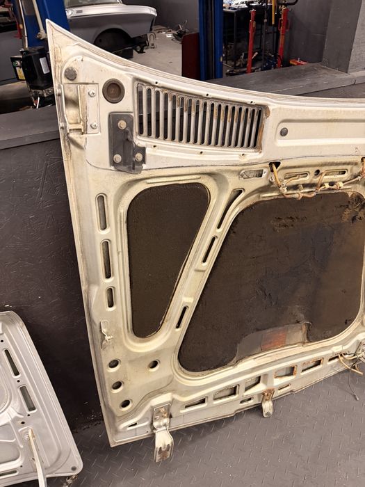 Maska pokrywa silnika BMW E24 635CSi 628CSi CS1 srebrna wysyłka Warsza