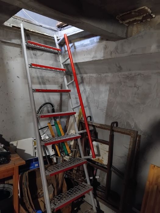 гараж на бородинському