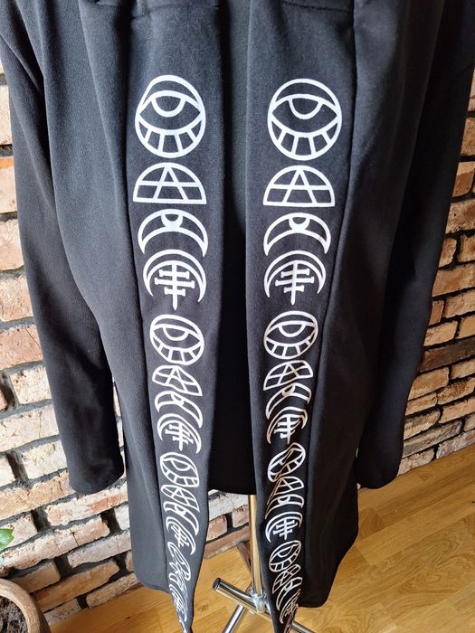 Czarna gotycka bluza Restyle z kapturem M/L