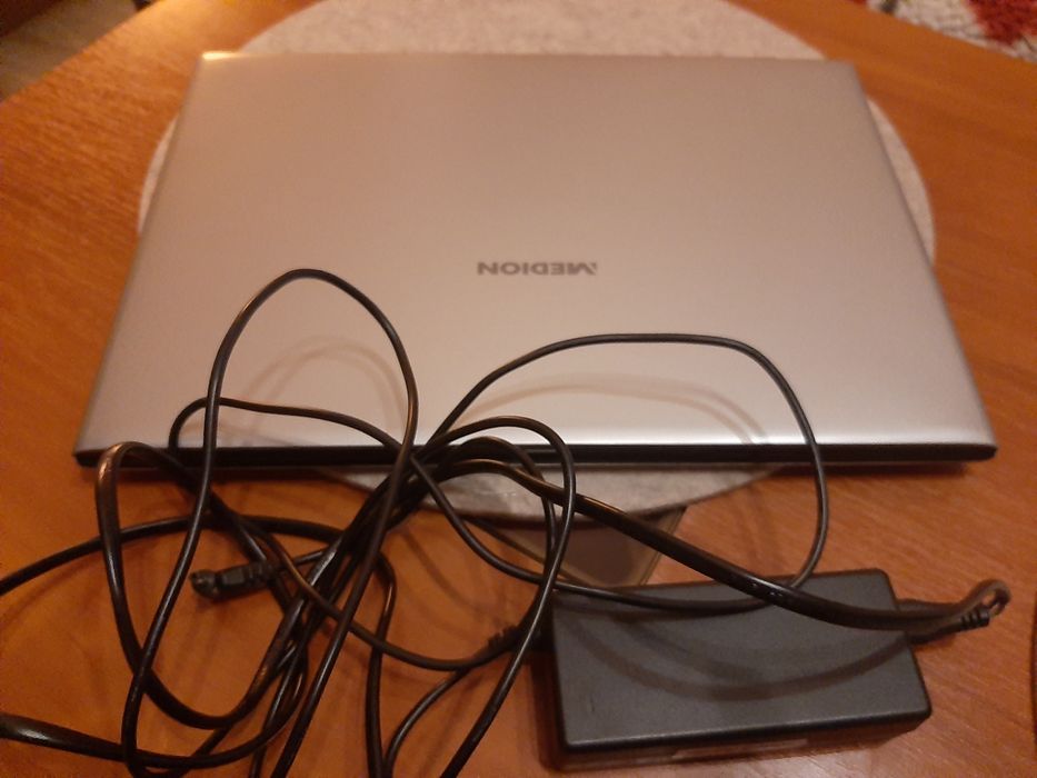 Laptop cena 800 zł