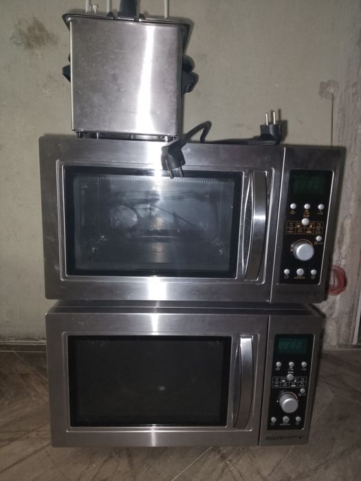 Мікрохвильовки з нержавійки          .
