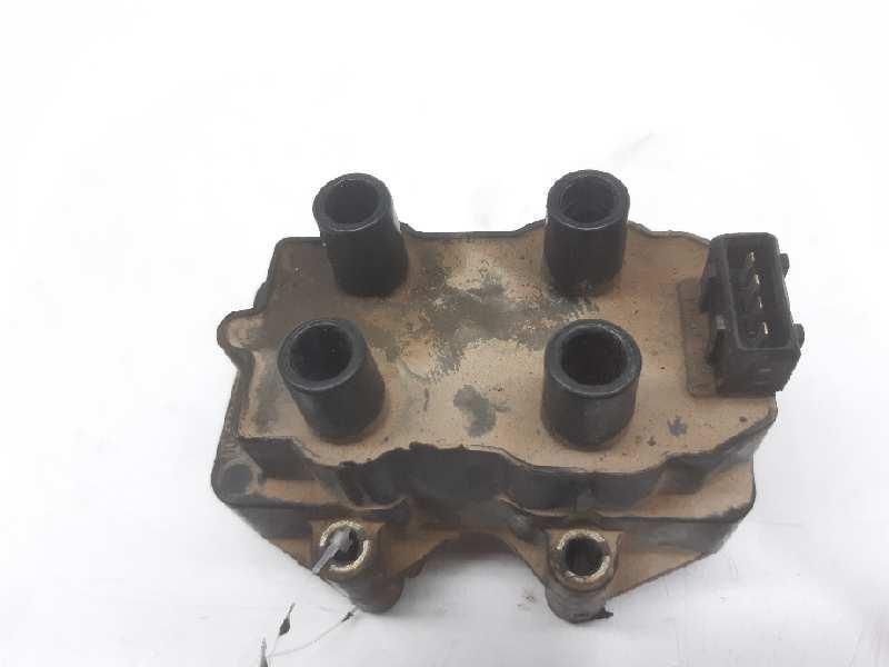 vela peugeot 106