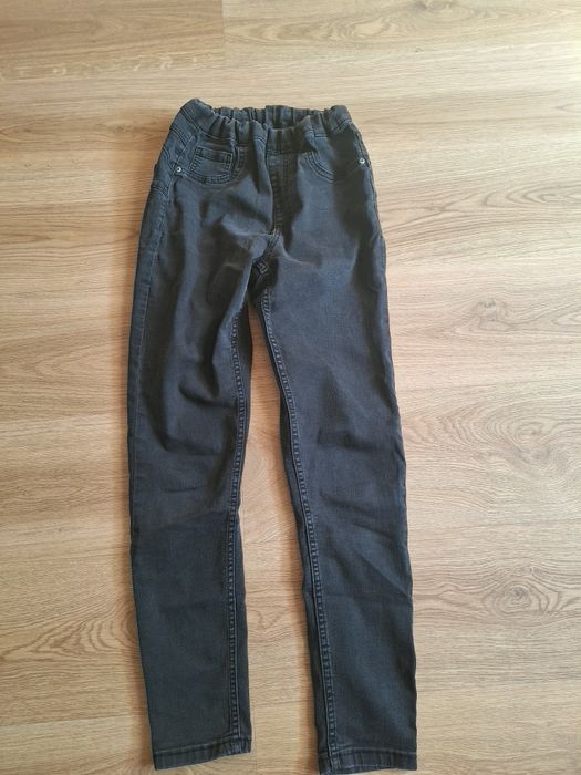 Czarne jeansowe tregginsy 38 M