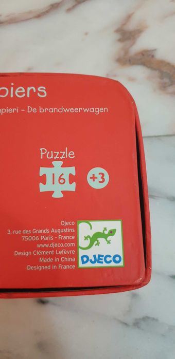 Puzzle Djeco Camião de Bombeiros 16 Peças