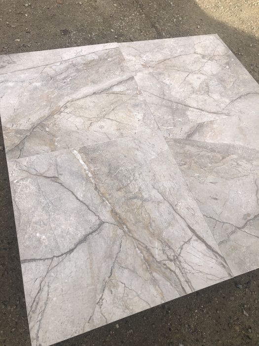 Плитка 60*60 беж і коричнева