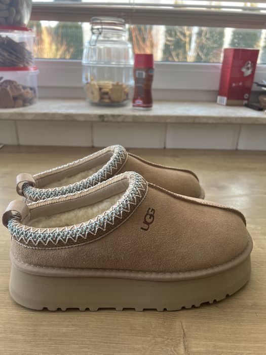 UGG tazz slippers