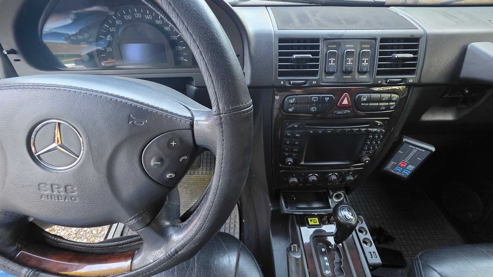 Mercedes-Benz, G400 D
