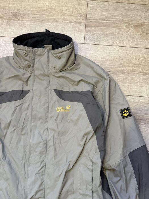 Jack Wolfskin мембранна куртка L-M в чудовому стані