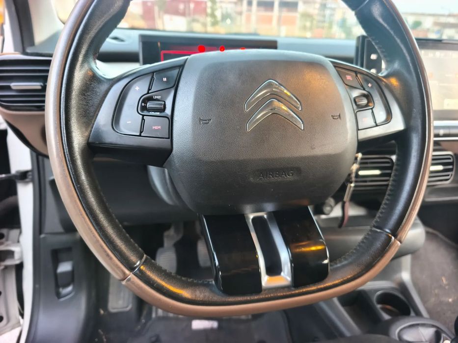 Citroën C4 Cactus BlueHDi 100 Stop&Start Shine Edition