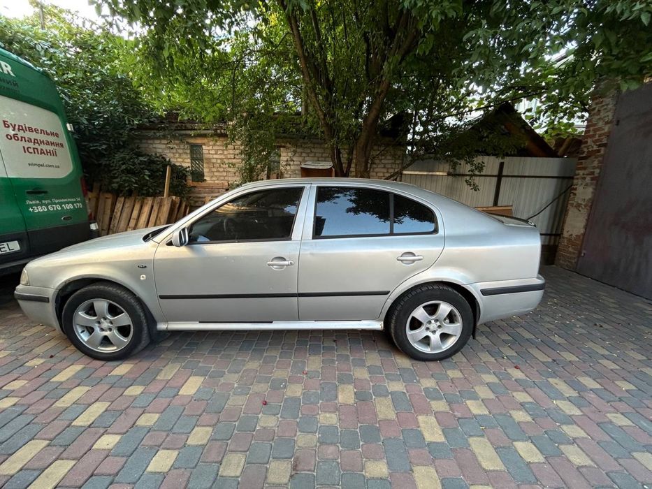 Skoda Oktavia.