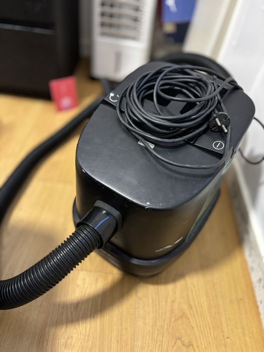 Aspirador de pó Nilfisk King 520