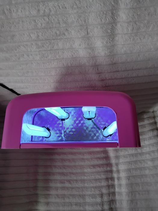 Лампа УФ  для манікюру