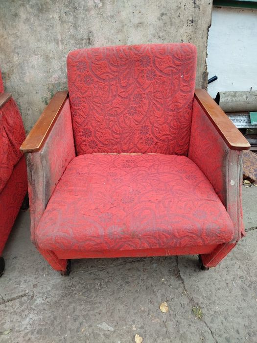 Крісла 2 шт. (під реставрацію)