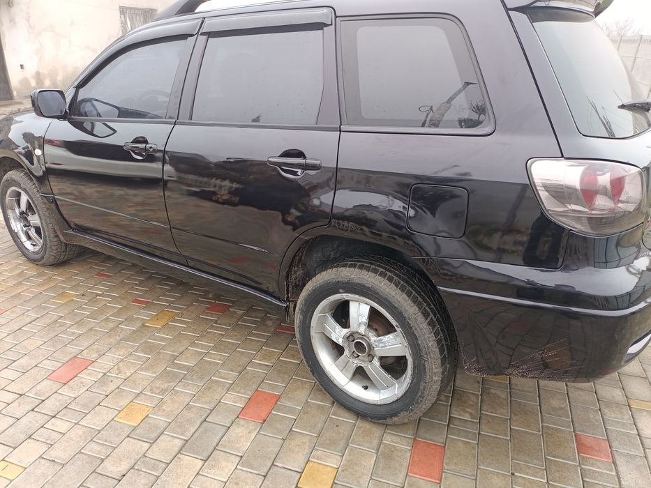 Продам автомобиль Мицубиси