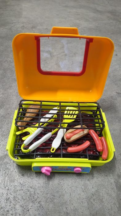 Brinquedo barbecue