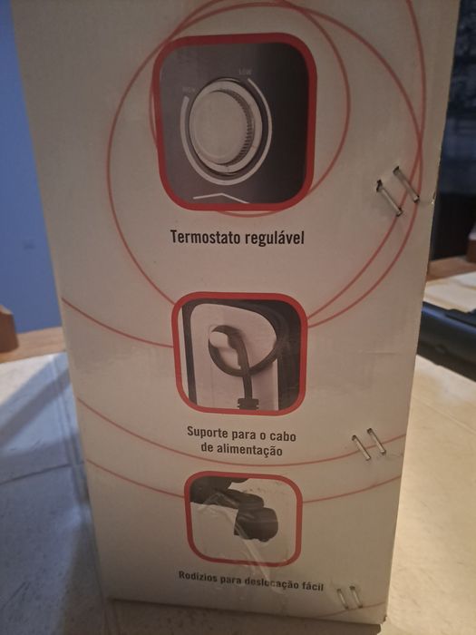 Aquecedor elétrico a óleo