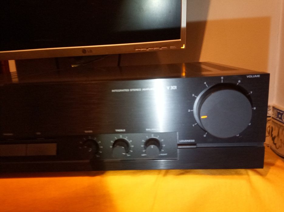 Amplificador integrado Grundig