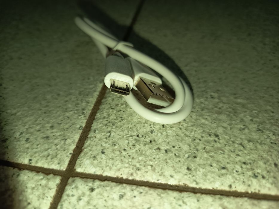USB A to USB Micro-B Cable446649357346416643