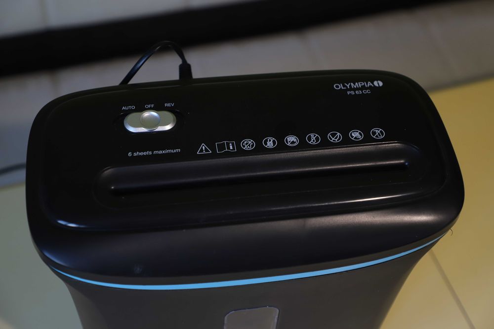 Знищувач паперу Olympia PS 63 CC