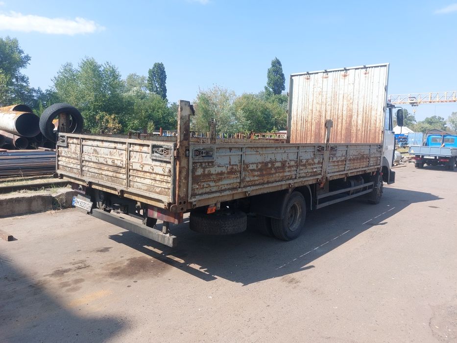 продається маз 437041