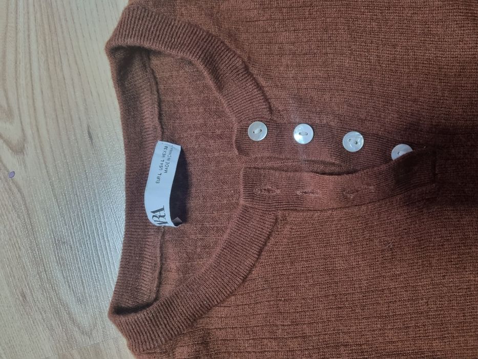Brązowy sweter krótszy rekaw rozmiar L Zara