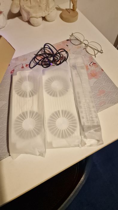 Suporte de 4 vengotinhas RGB PC