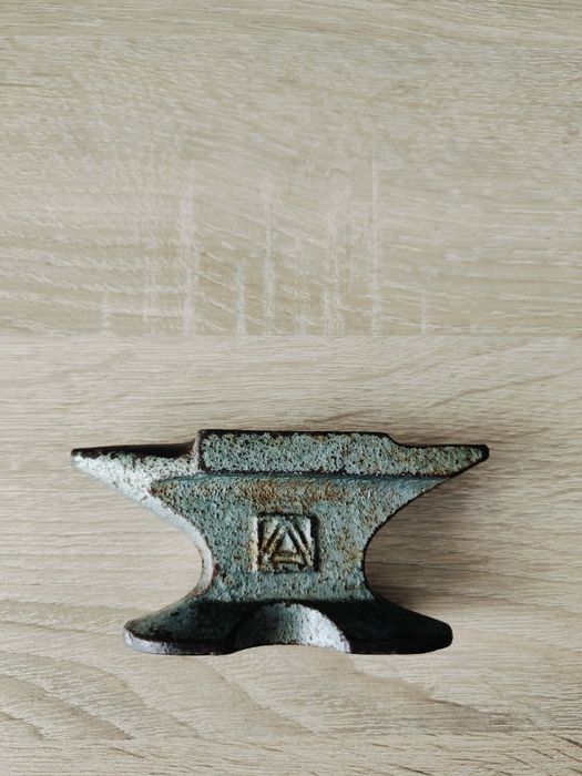 Kowadło jubilerskie z czasów PRL-u