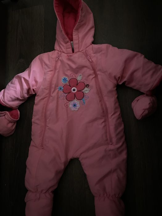 Тёплый комбинезон на девочку.